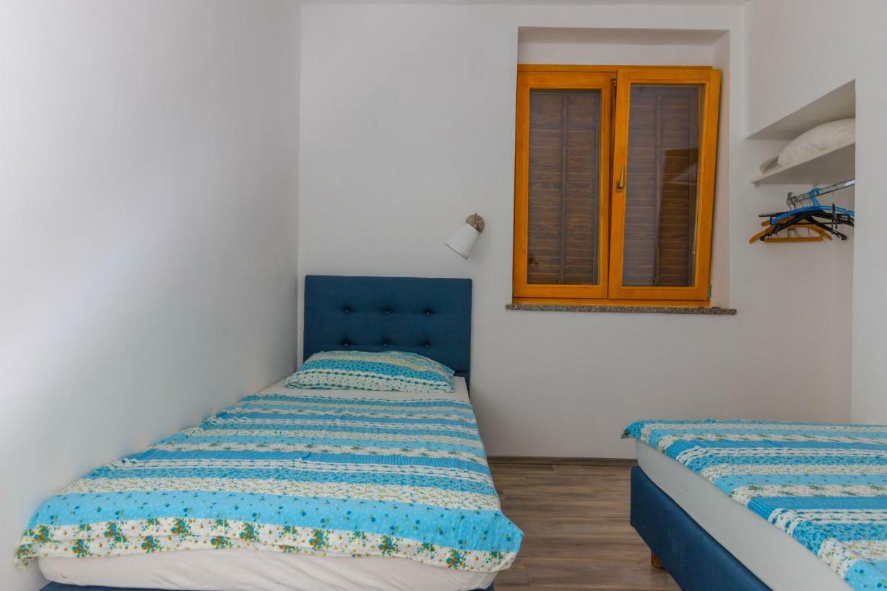 Apartments Maris Crikvenica Exterior photo